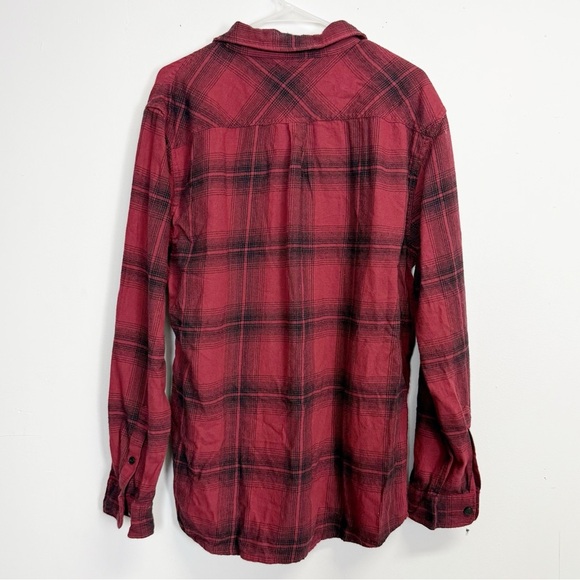 Quiksilver Flannel Shirt Mens Size Large Red Plaid Button Up Cotton - Picture 3 of 11